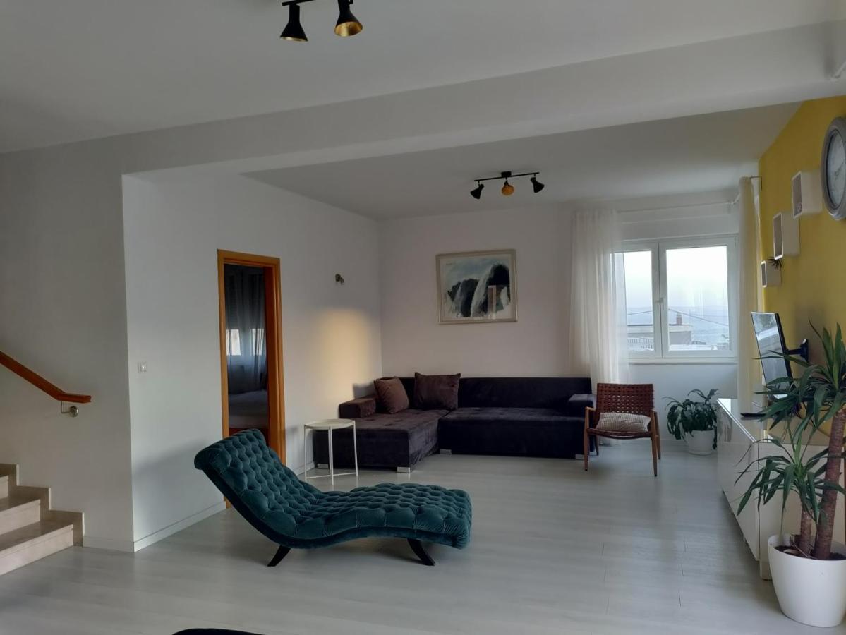 شقة Magi House With Pool بودْسْتغانا المظهر الخارجي الصورة