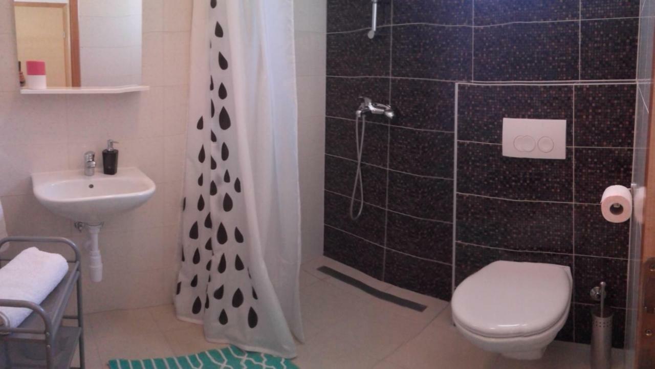شقة Magi House With Pool بودْسْتغانا المظهر الخارجي الصورة